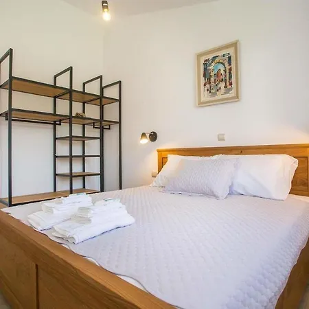 Apartment Avia Banjole