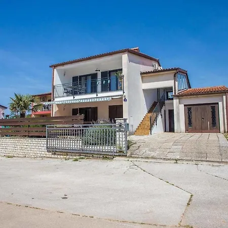 Avia Banjole Apartment Medulin